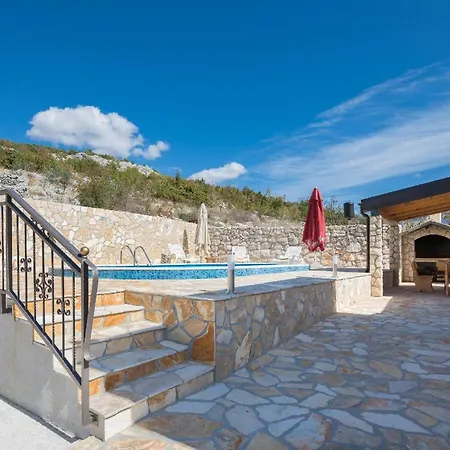 Holiday home Ferienhaus Mit Privatpool Fur 6 Personen Ca 45 Qm In Trogir, Dalmatien Kastela Und Umgebung Trogir